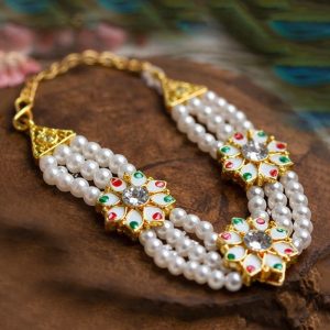 White Moti Mala Laddu Gopal Close Up Detail