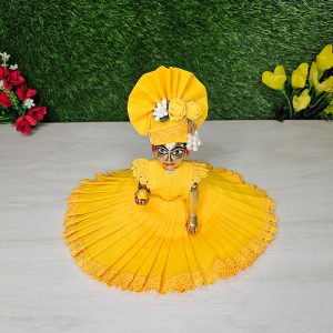 Simple Yellow Dress Kanha Ji