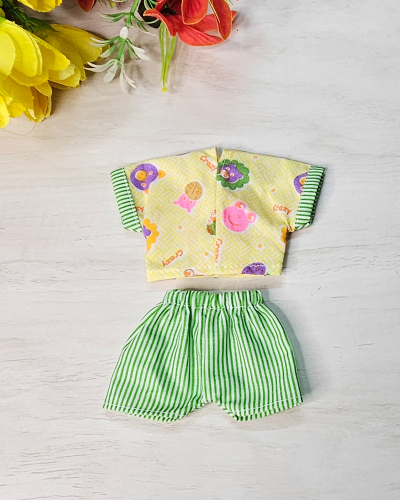 Yellow Cartoon Print Shirt Green Stripe Pant Laddu Gopal