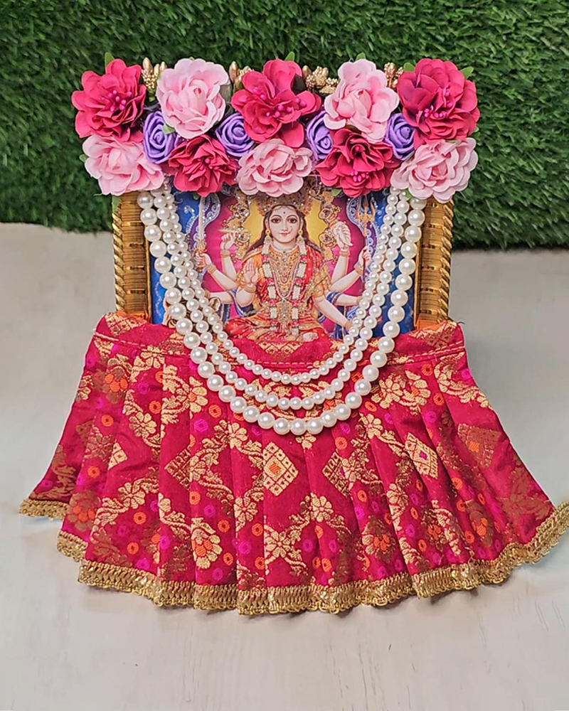 Festival Rani Pink Photo Frame Poshak